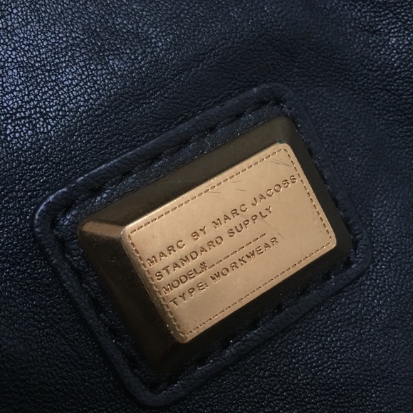 EUC Like New Marc by Marc Jacobs Black Soft Leather Hobo Purse Handbag Bag Brass - Picture 2 of 8